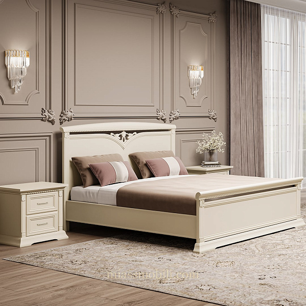 Кровать двойная Lorenzo вуаль с ножной спинкой.